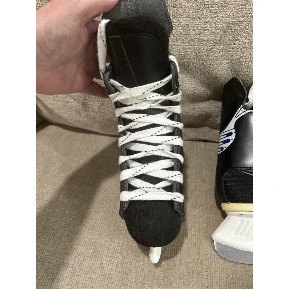 Bauer Impact‎ 200 Youth 7 1/2 To 8 Ice Hockey Skates. 1x Use
